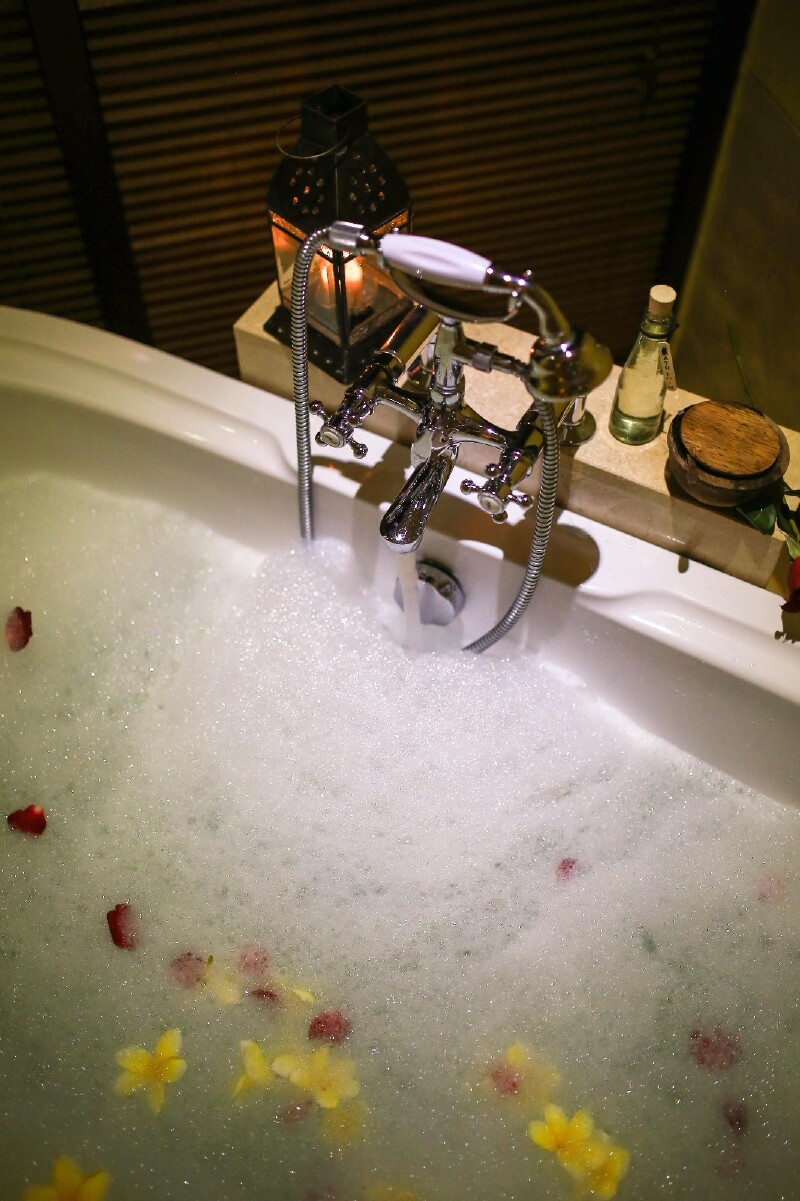 晚上回来必须泡澡思密达!