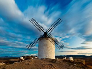 孔苏埃格拉风车村