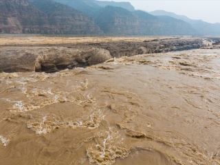 陕西黄河壶口瀑布
