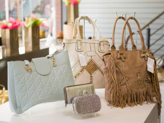 新福隆购物广场