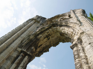 圣玛丽红崖教堂