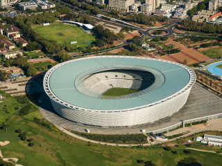 摩西·马布海达体育场