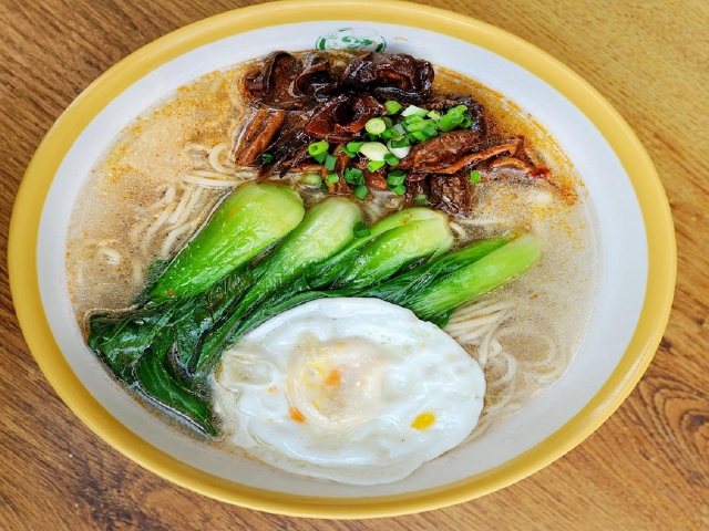 日本拉面排行榜_日本人见人爱的拉面美食-途牛