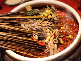 渝家铺砂罐串串