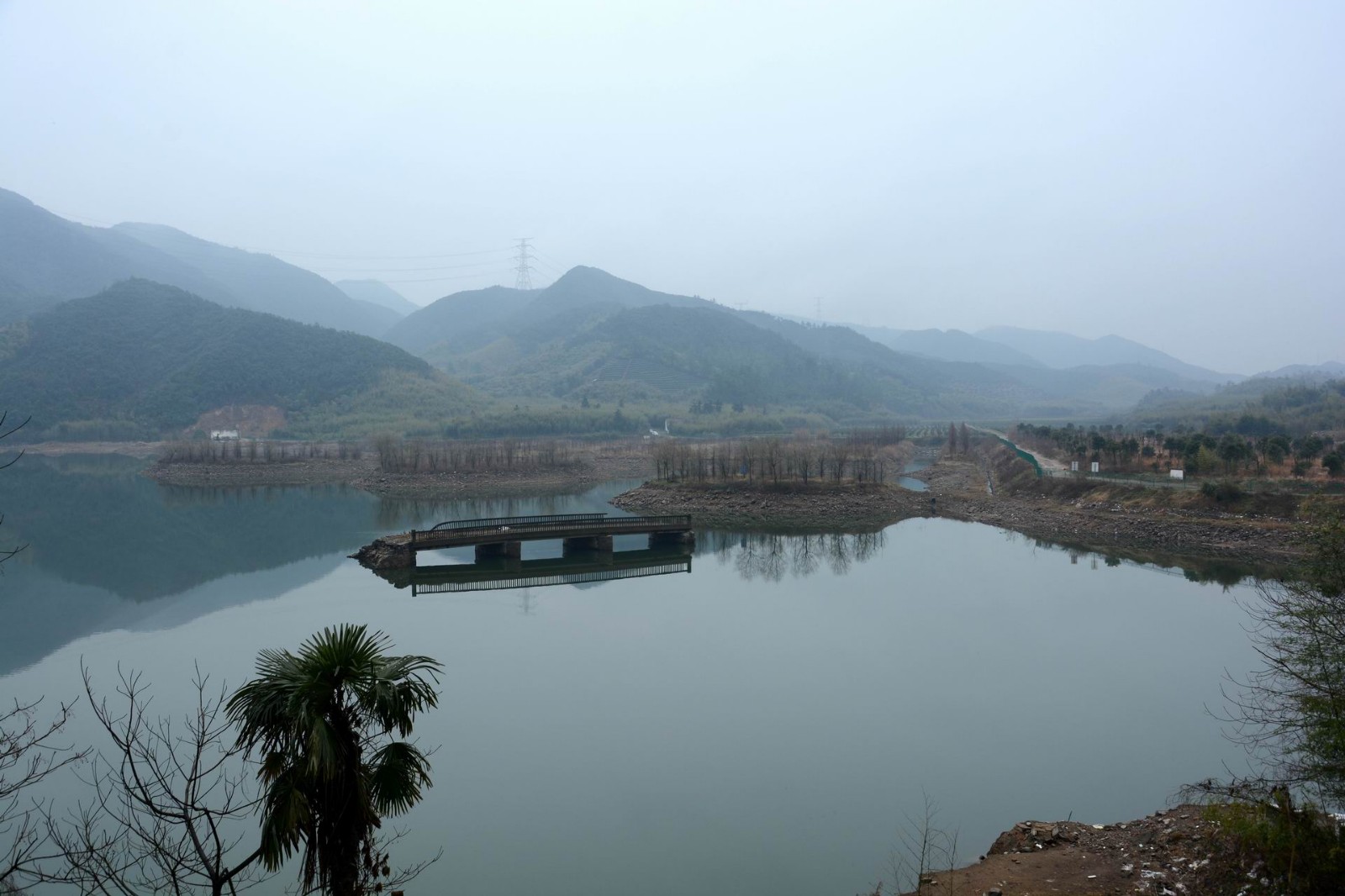 老虎潭水库上游