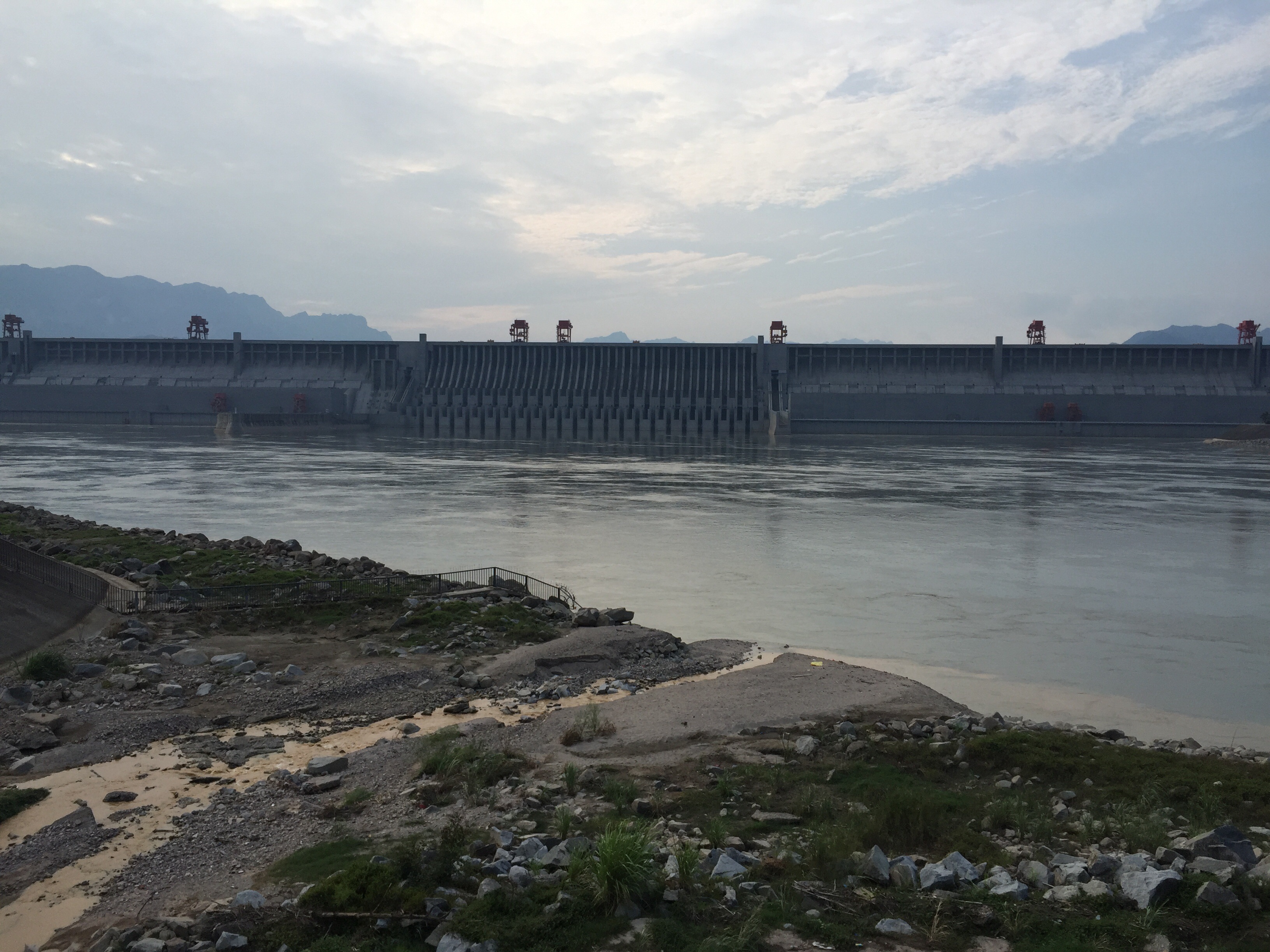  宜昌-三峽人家-兩壩一峽-三峽大壩動車2日遊>含換乘及渡船,乘中餐廳