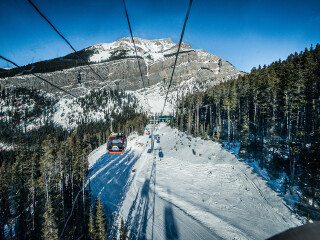 阳光山村滑雪场