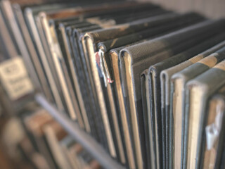 新华书店（解放街店）