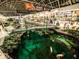 西埃德蒙顿购物中心