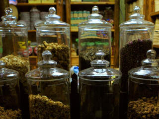 一山红特产购物中心