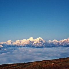 牛背山