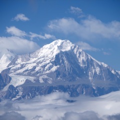 牛背山
