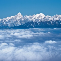牛背山