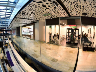 顶利鲜生活广场