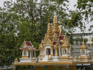 五世皇柚木行宫