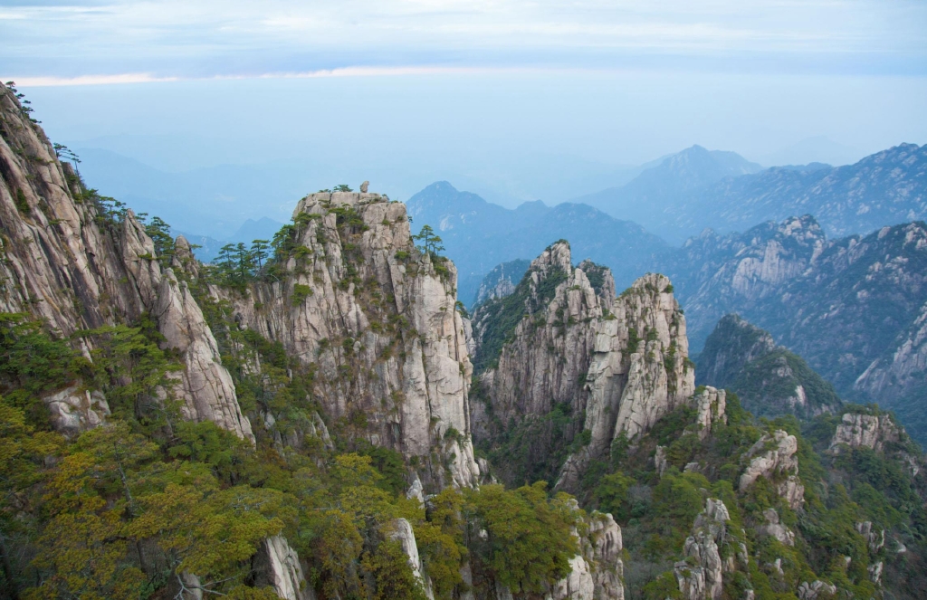 黄山 西海饭店(山顶豪华住宿 赏黄山奇峰怪石之美景 含双早)