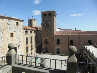 卡塞雷斯古城区