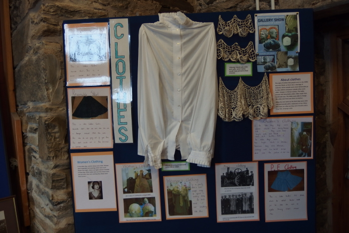 -31 不列颠体罚学生靠法律,瓦利沟维护台阶有义工