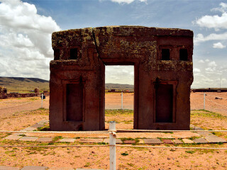 蒂亚瓦纳科太阳门