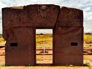 蒂亚瓦纳科太阳门