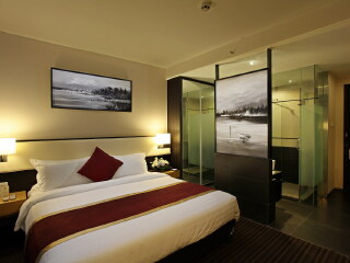 厦门人民剧院《多国舞动厦门》