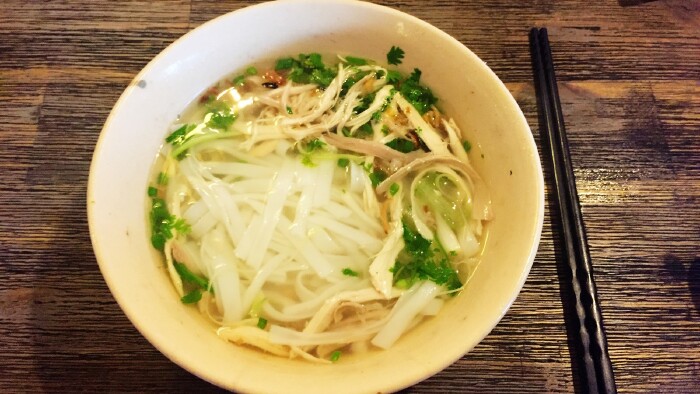 鸡肉河粉