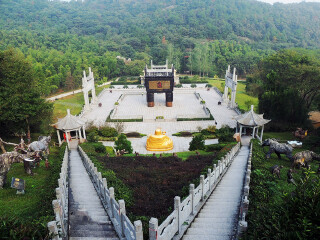 欧亚人祖山文化园