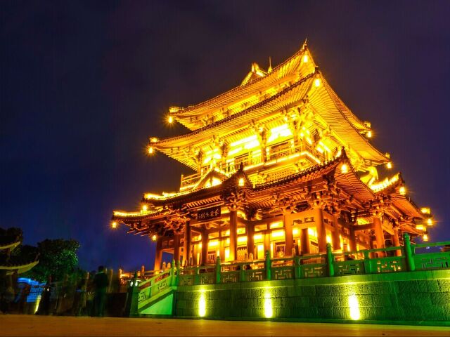  桂林阳朔漓江竹筏-兴坪古镇-银子岩3日游>骑行十里画廊(自行车,蝴蝶