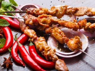 烤肉木桶拌饭
