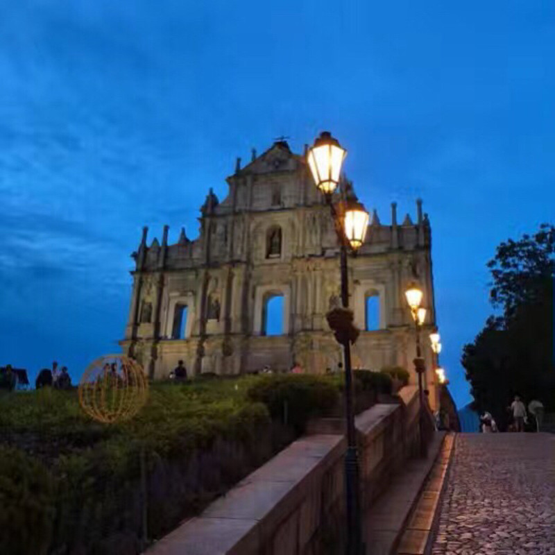 澳門夜景也不錯大三巴的美景澳門塔風光無限