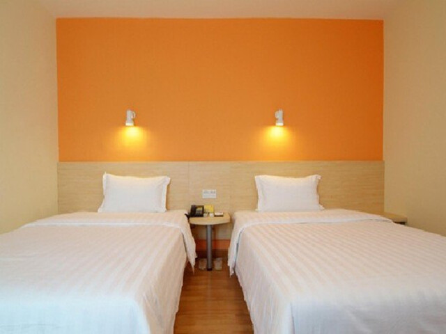  厦门-鼓浪屿-环岛路动车高铁3日游>动车或高铁往返,车次自选,住快捷