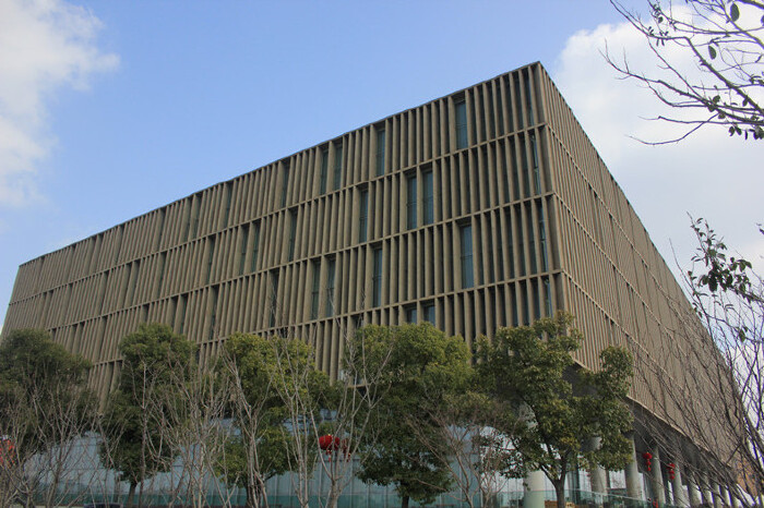 喜欢这里,仿佛回到了大学时代. 浦东图书馆