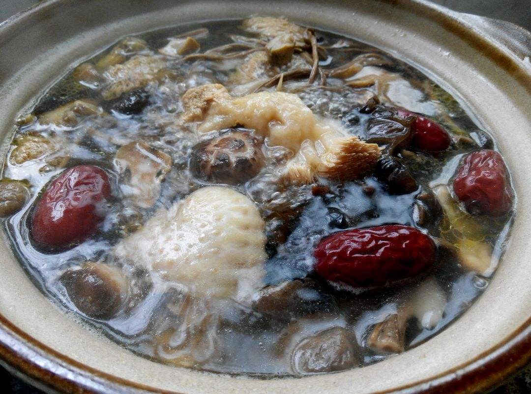 木耳肉片(15元/份)