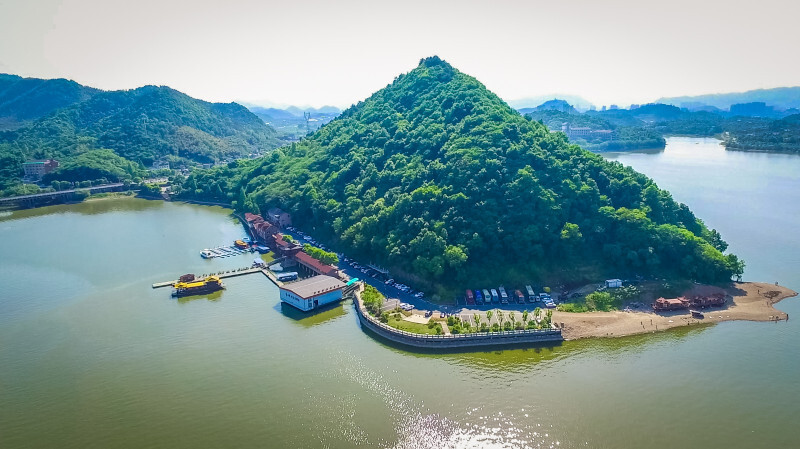 临安青山湖,一抹诗情画意的绿