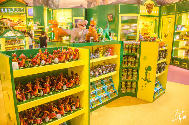 frank弗兰科61陈【一朵云朵】重返侏罗纪_中华恐龙园游记_途牛