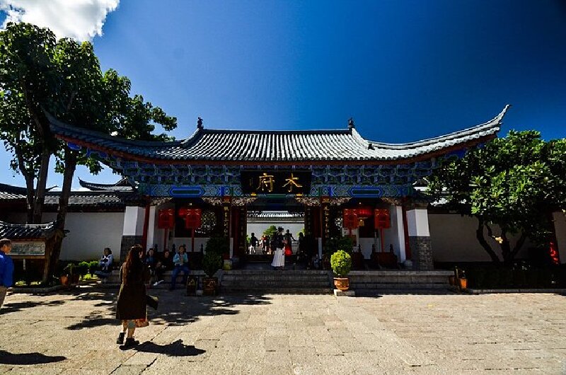 心中有佛就有佛,心中有魔就是魔.