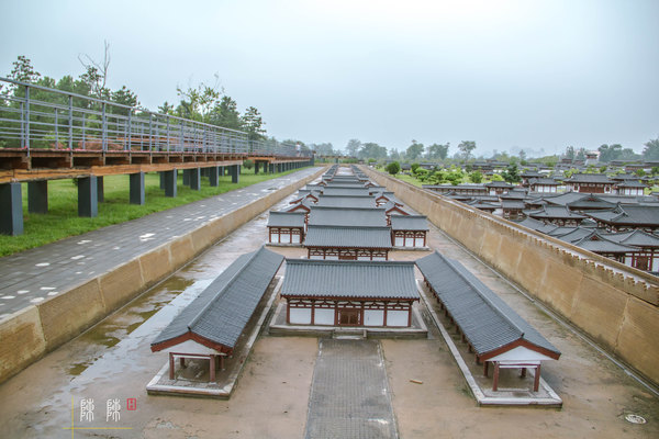 而大明宫是西安城市建设,大遗址保护和改善民生的重点工程,西安的"