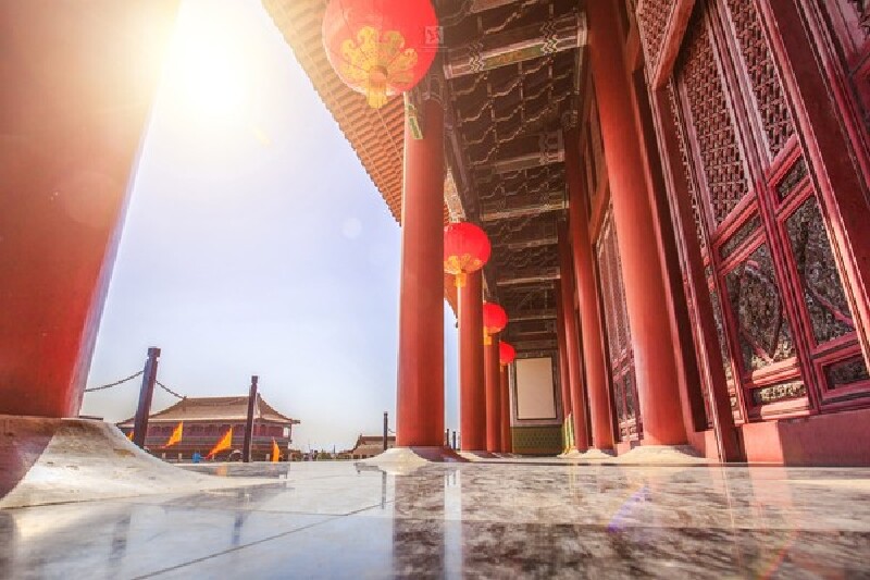 太和殿-太和殿俗称金銮殿,为汉族宫殿建筑之精华,东方三大殿之一.