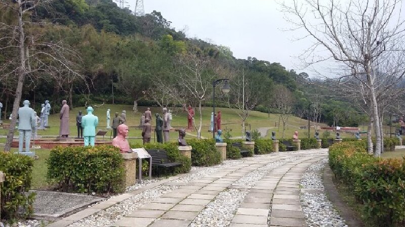 慈湖大溪兩蔣陵園慈湖紀念雕塑公園大溪老街一日遊記