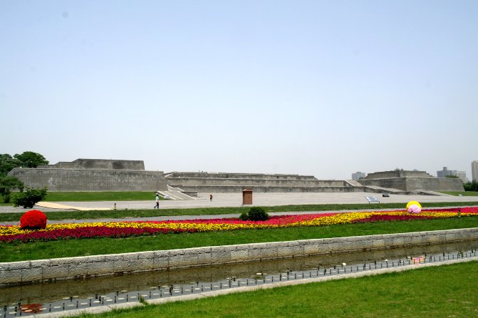 它,名字就叫大明宫,是中国古代乃至世界上面积最大的宫殿建筑群