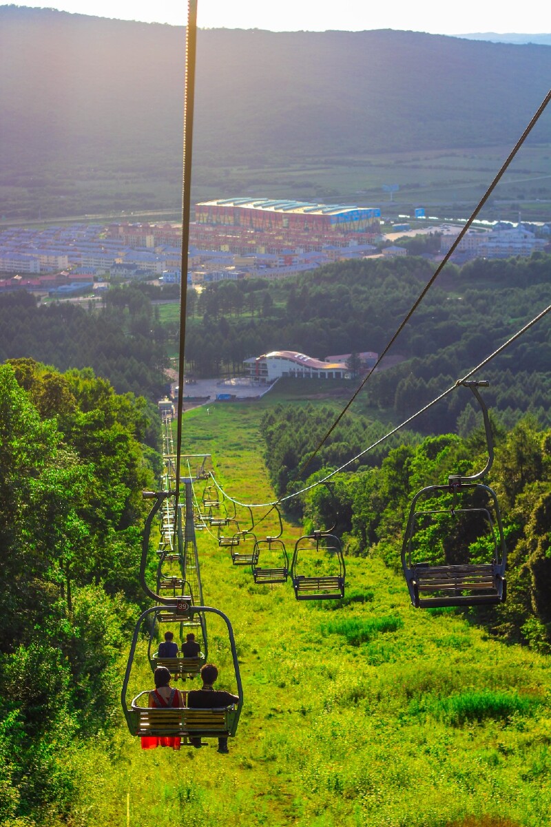 伊春日月峡水伊方 熟悉的北方约会陌生的你