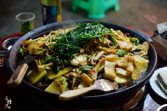 贵州织金,探秘地下王国,感受世界奇观