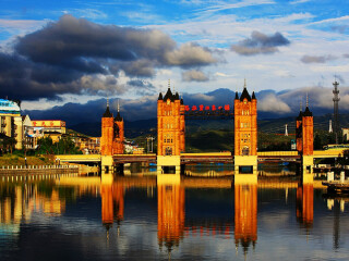 思拉堡虹溪谷温泉