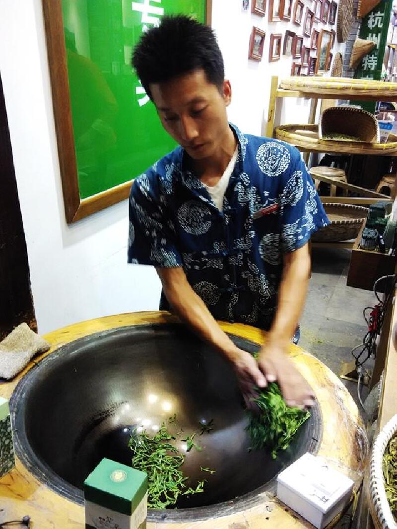 蝎子蜈蚣昆虫宴一定要去的杭州美食街
