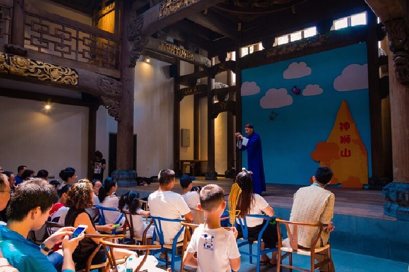 事听完老者拉二胡,看到这个奇怪的东东