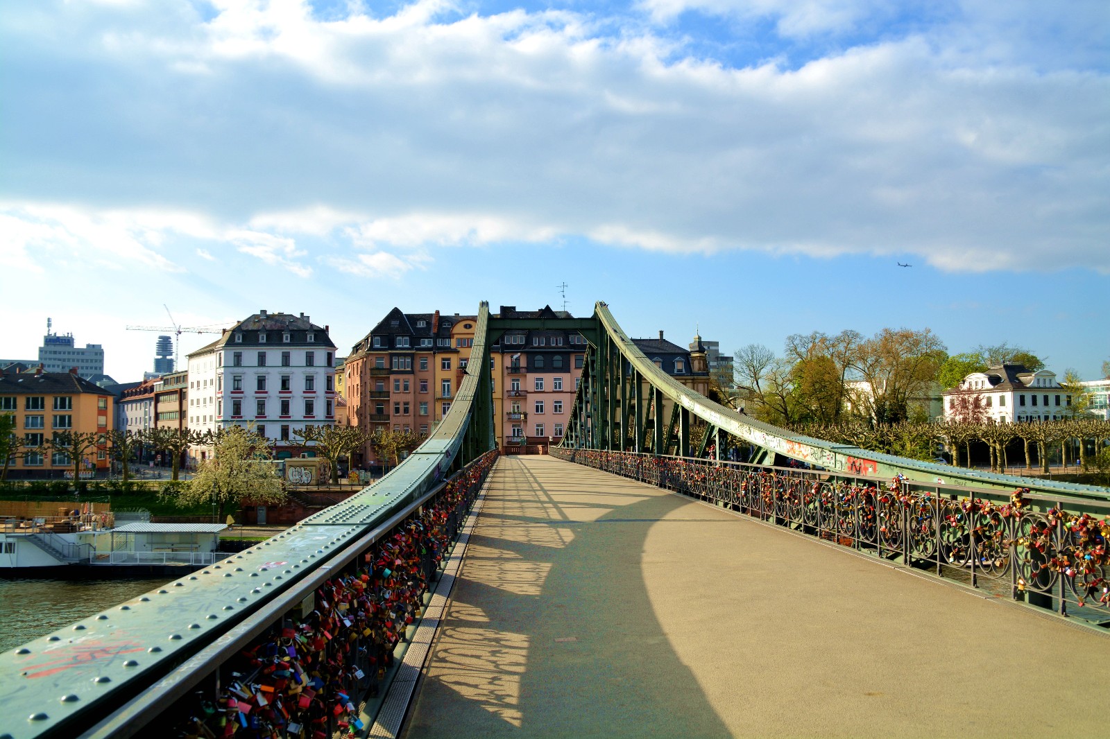 4天3晚德国玩法_德国线路玩法_德国旅游线路推荐
