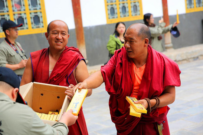 汉地之茶遇上藏地佛法:这是一场不求功德的修行