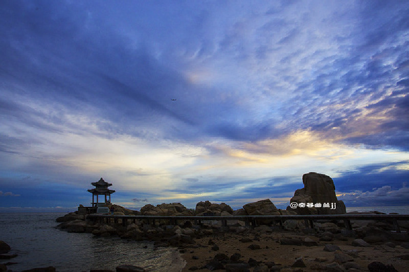 三亚南山吉祥的凤凰降临小月湾
