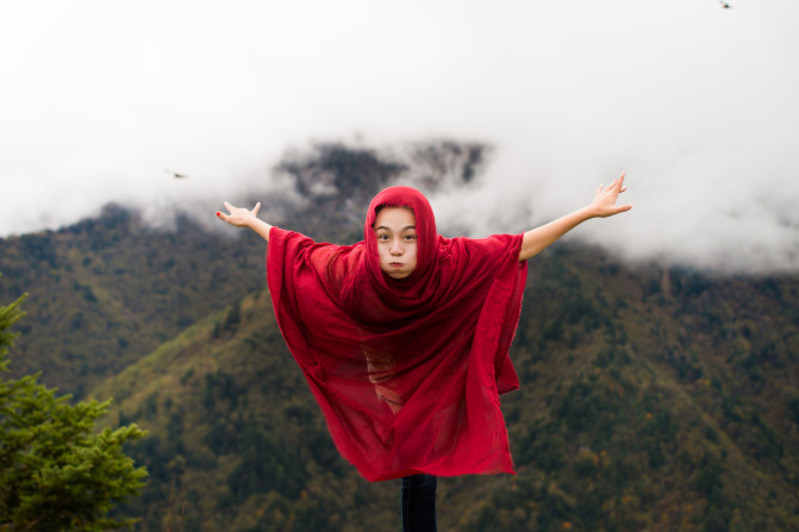 跟著紅軍爬雪山的腳步去夾金山頂自由飛翔吧