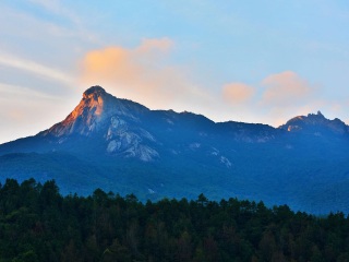 云髻山